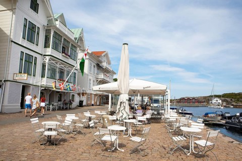 Wooden houses on the archipelago island of Marstrandsoe, Marstrand, Vaestra Goetalands laen,