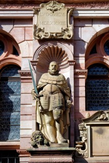 Heidelberg castle, Louis V of the Wittelsbach dynasty statue, Heidelberg, Baden Wurttemberg,
