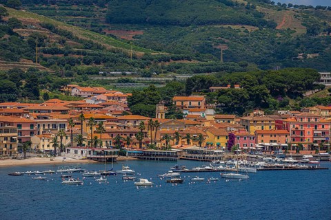 Sailing yachts in the harbour of Porto Azzurro, Elba, Tuscan Archipelago, Tuscany, Italy, Europe
