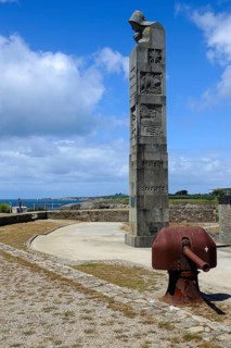 Former fort and memorial to the fallen of the 1st World War on the Pointe Saint-Mathieu,