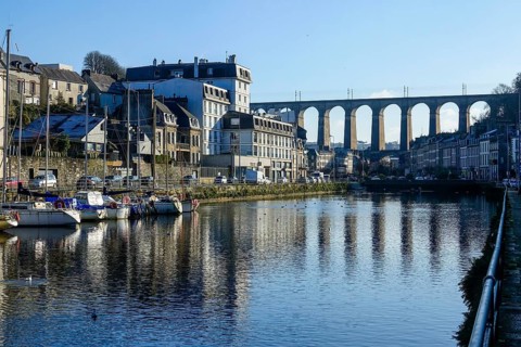 Harbour and viaduct of the Paris-Brest railway line, Morlaix Montroulez, department of Finistere