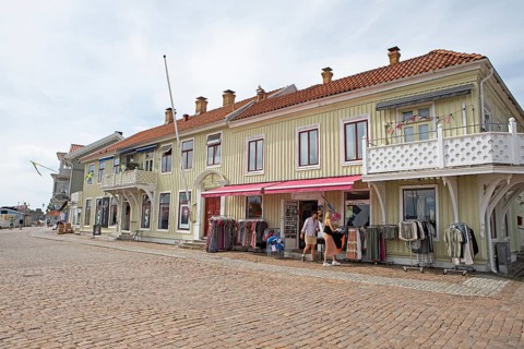 Wooden houses on the archipelago island of Marstrandsoe, Marstrand, Vaestra Goetalands laen,