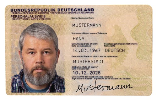 Identity card of the Federal Republic of Germany, German man with grey hair and beard, 56 years