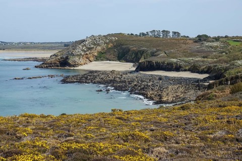 Anse de Dinan Bay, seen from the Pointe de Dinan, Crozon, Crozon Peninsula, Finistere Penn ar Bed