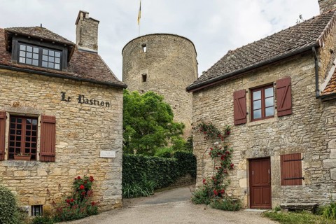 Medieval village and castle, Chateauneuf, Departement Cote-d'Or, Burgundy, Bourgogne-Franche-Comte,