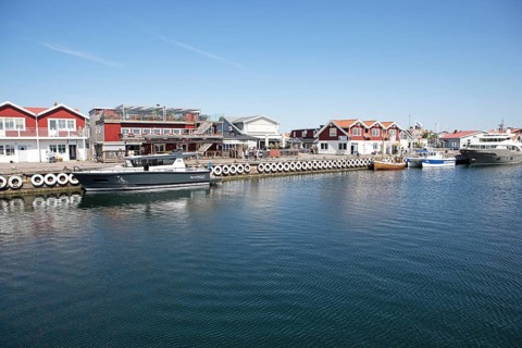 View of Hoenoe, Hoenoe archipelago island, Oeckeroe municipality, Vaestra Goetalands laen province,