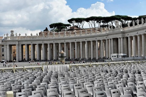 Detail, St Peter's Basilica, St Peter's Square, Vatican City, Vatican, Rome, Lazio, Italy, Europe