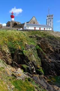 Semaphore, ruins of the Saint-Mathieu abbey and lighthouse on the Pointe Saint-Mathieu,
