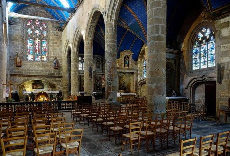 Nave and aisle, Saint Melaine church, Morlaix Montroulez, Finistere Penn Ar Bed department,