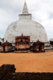 UNESCO World Heritage Site, the ancient city of Polonnaruwa, Sri Lanka, Asia, Alahana Pirivena