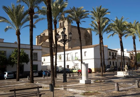 Historic church in Plaza del Mercado, Barrio de Santiago, Iglesia de San Mateo, Jerez de la