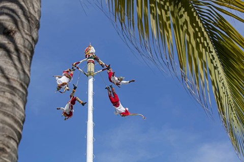 Danza de los Voladores, Dance of the Flyers, flying men of Papantla performing the ancient