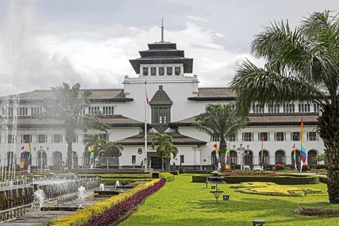 Gedung Sate, Dutch colonial building in Indo-European style, former seat of the Dutch East Indies