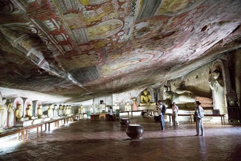 Buddha figures inside Dambulla cave Buddhist temple complex, Sri Lanka, Asia