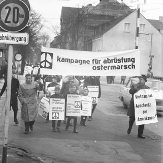 DEU, Germany, Dortmund: Personalities from politics, business and culture from the years 1965-71.