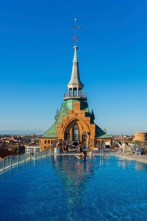 Pool on the Roof of the Hilton Molino Stucky Venice, Giudecca, Venice, Veneto, Italy, Europe