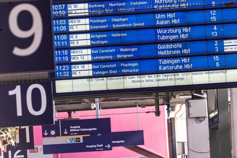Strike by train drivers' union GDL, only a few trains run for three days. Information board with