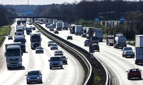 Busy motorway A10, Berliner Ring, at Schoenefelder Kreuz junction, Schoenefeld, 28.03.2023