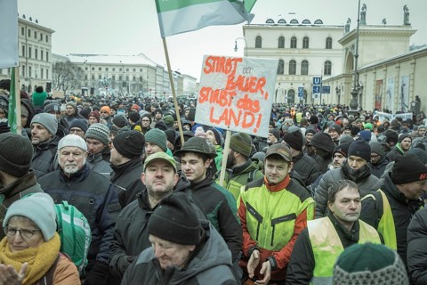 Demonstrators at the central rally, farmers' protest, Odeonsplatz, Munich, Upper Bavaria, Bavaria,