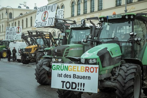 Tractors at the central rally, farmers' protest, Odeonsplatz, Munich, Upper Bavaria, Bavaria,