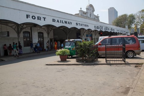 Fort railway station, Colombo, Sri Lanka, Asia