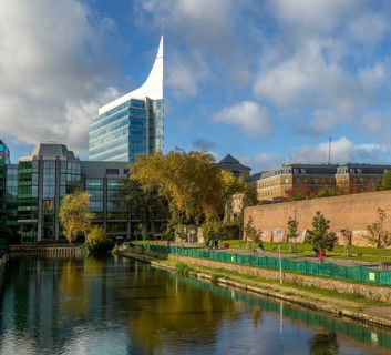 The Blade, Abbey Mill House, high rise office building 2009, River Kennet, Reading, Berkshire,
