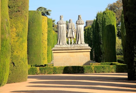 Columbus, King Ferdando and Queen Isabel statues in garden of Alcazar, Cordoba, Spain, Alcazar de