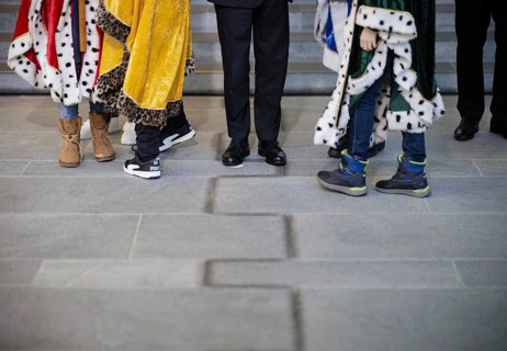 Federal Chancellor Olaf Scholz (SPD) pictured at the traditional reception for carol singers at the