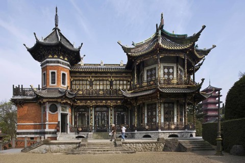 Tourists visiting the Chinese Pavilion in Brussels, belgium