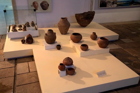 Exhibition of prehistoric Thracian pottery finds in Kazanlak museum, Bulgaria, eastern Europe,