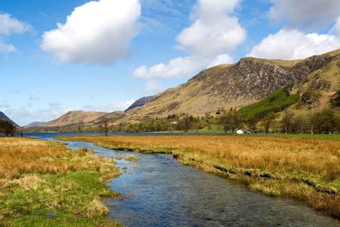 Warnscale Beck stream flowing into Lake Buttermere, Gatesgarth, Lake District national park,