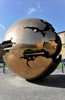 Mappa Monda, Sfera con Sfera, Globe, Palazzetto del Belvedere, Cortile della Pigna, Vatican