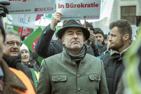 Vice President and Minister of Economic Affairs Hubert Aiwanger at the rally, farmers' protest,