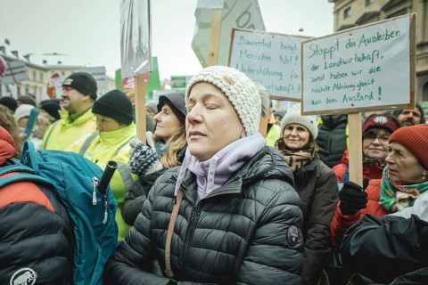 Demonstrators at the central rally, farmers' protest, Odeonsplatz, Munich, Upper Bavaria, Bavaria,