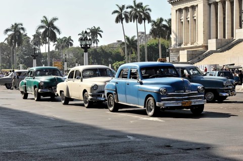 Several vintage cars from the 1950s in the centre of Havana, Centro Habana, Cuba, Greater Antilles,