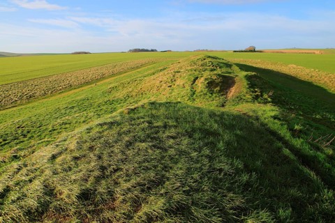West Kennet neolithic long barrow, Wiltshire, England, UK