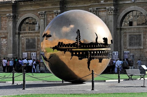 Mappa Monda, Sfera con Sfera, Globe, Palazzetto del Belvedere, Cortile della Pigna, Vatican
