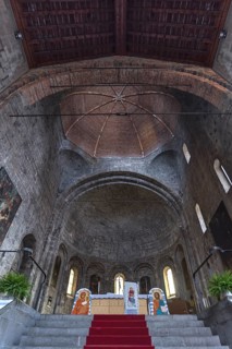 Chancel of the church Parrocchia Abbazia di San Stefano, consecrated in 972, Piazza Santo Stefano,