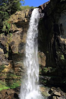 Waterfalls on Ramboda Oya river, Ramboda, Nuwara Eliya, Central Province, Sri Lanka, Asia