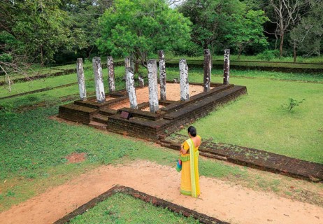 UNESCO World Heritage Site, the ancient city of Polonnaruwa, Sri Lanka, Asia, ruins at Potgul