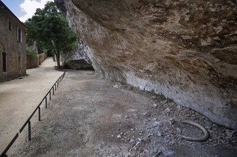 Abri de Cro-Magnon, prehistoric site where four Cro Magnon skeletons were discovered in 1868 by