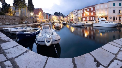 St. Anthony's Church and harbour, dawn, panoramic view, Veli Losinj, Kvarner Bay, Croatia, Europe