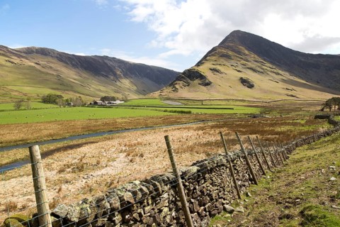 Honister Pass valley, Fleetwith Pike fell, Gatesgarth, Lake District national park, Cumbria,