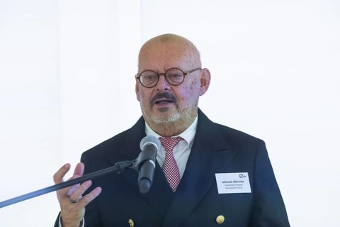 Prof Michael Albrecht, Medical Director, Dresden University Hospital, Dresden, Saxony, Germany,