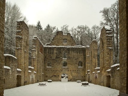 Ruins of the Maria Hilf church on the Welschenberg, Winter, Muehlheim, Upper Danube,
