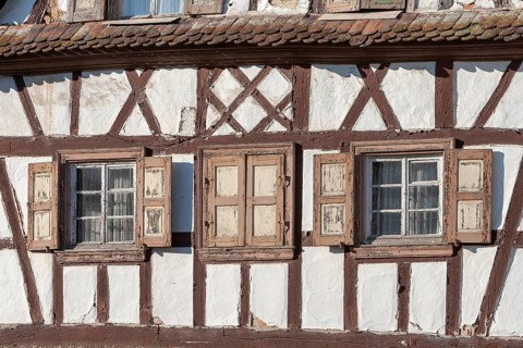 Window, old half-timbered house, Wissembourg, Alsace, France, Europe