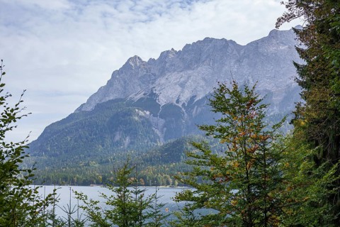 Zugspitze massif with Eibsee lake, Wetterstein mountains, Grainau, Werdenfelser Land, Upper