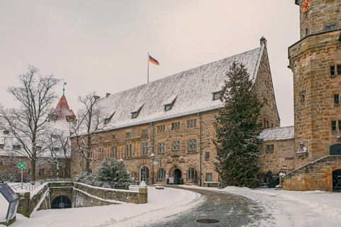 Veste Cobur in the snow, Coburg, Bavaria, Germany, Europe