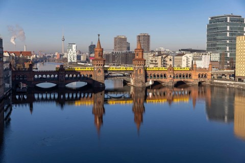 Oberbaum Bridge over the Spree, underground train BVG, city view Berlin, Friedrichshain-Kreuzberg,