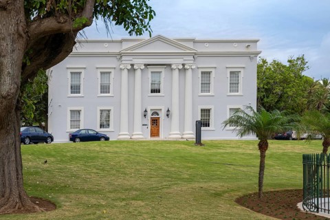 Kabinettbau Hamilton Bermuda